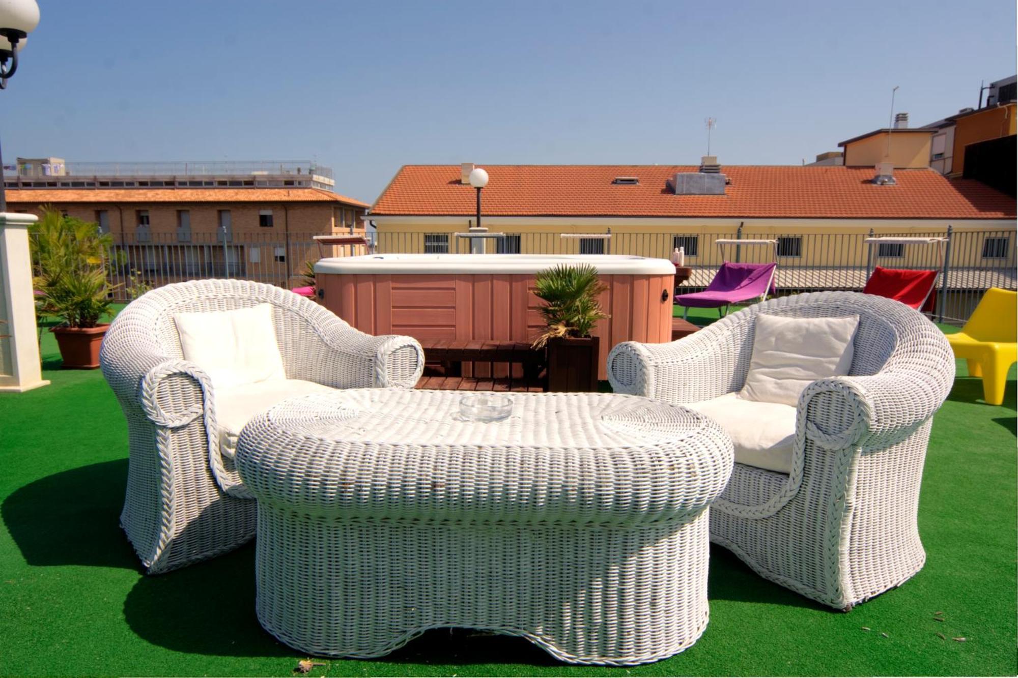 Residence Divina Ріміні Екстер'єр фото