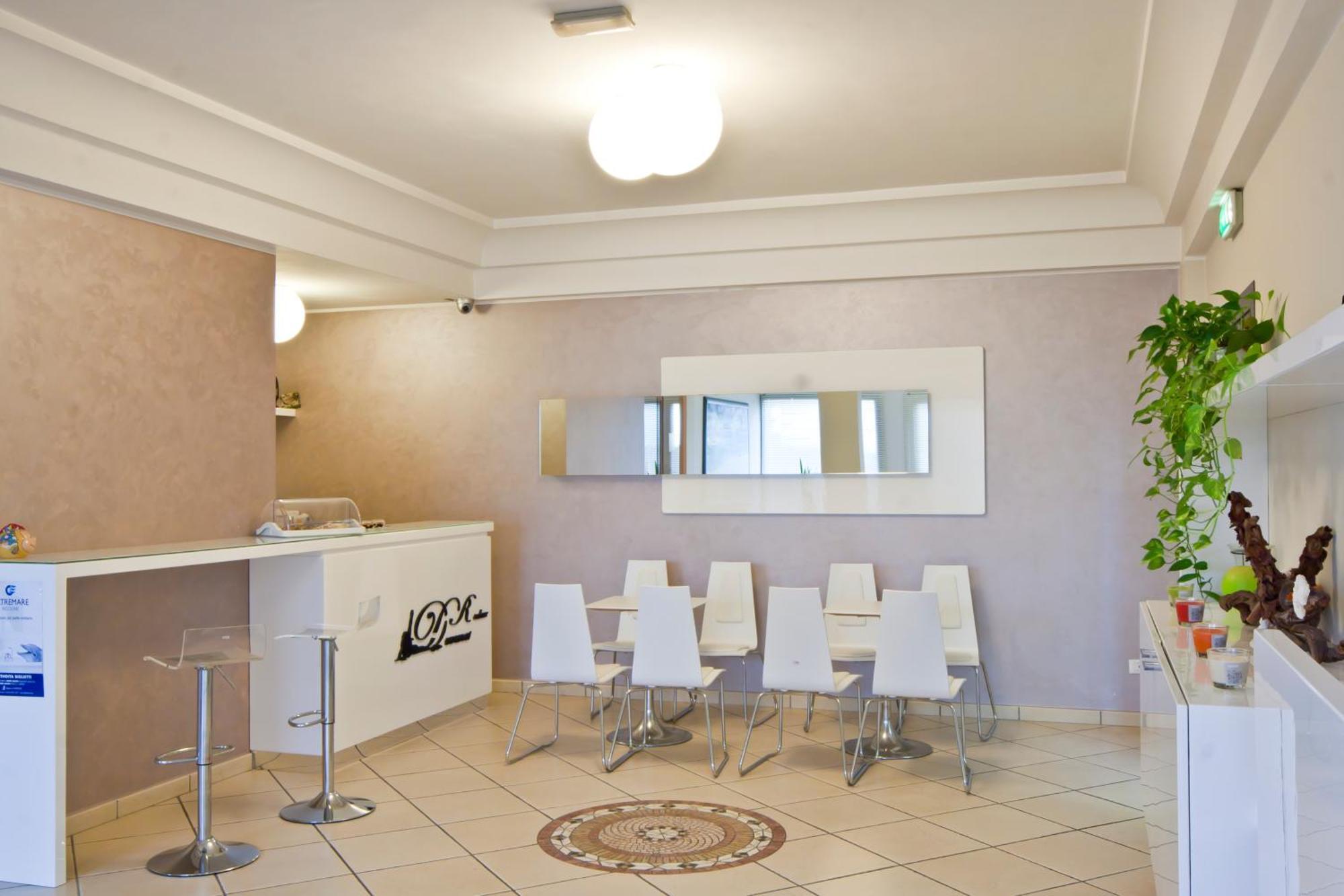Residence Divina Ріміні Екстер'єр фото